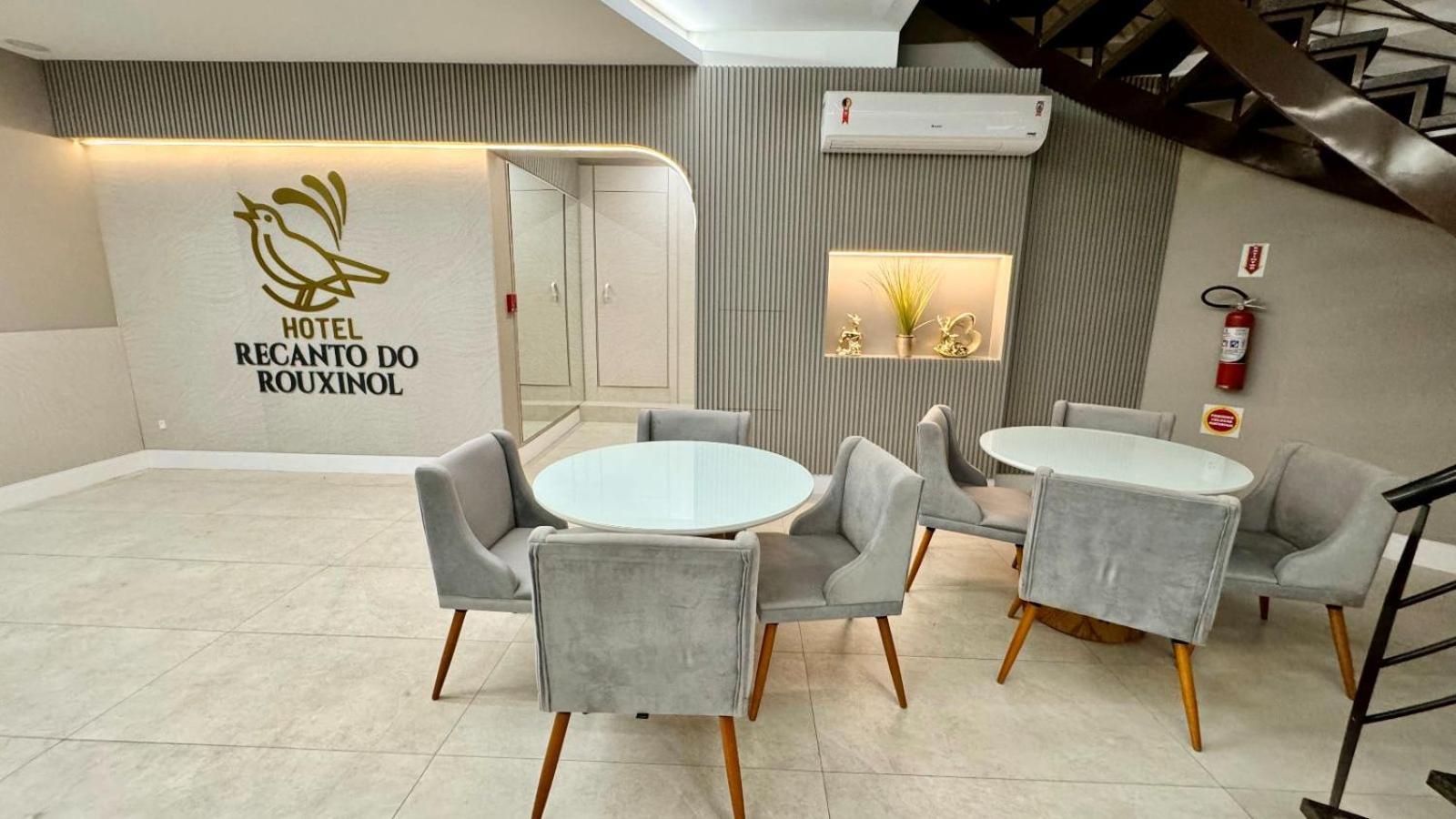 Hotel Recanto Do Rouxinol ปิราตูบา ภายนอก รูปภาพ